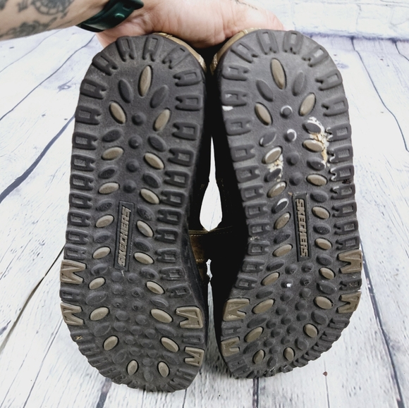 SKECHERS | Shape-Ups vintage discontinued fisherman sandals - Picture 7 of 11